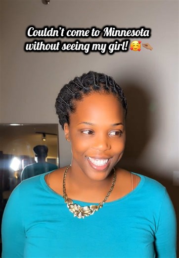 It’s something about those unexpected friendships! My girl came to get her locs started with me back in 2024 and since then I done been to Minnesota and Florida with her lol. I love it here! @FromPrisonToProsperity #locstyles #locsoftiktok #locstylesforwomen #loctician #locs