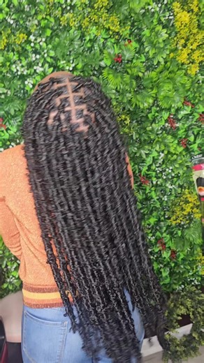 Look at these butterfly locs, they're so beautiful and can last for about three months Now's the time to book your appointment with us, especially with Thanksgiving and Christmas around the corner Come and Book your spot and let's get you looking fabulous for the holidays #BestDMVBraider #AffordableBraider #BestStylist #BookNow #HolidayHair