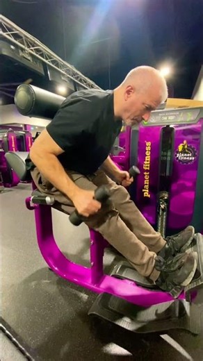 One Minute Workout: Back and Arms! #boxing #planetfitness