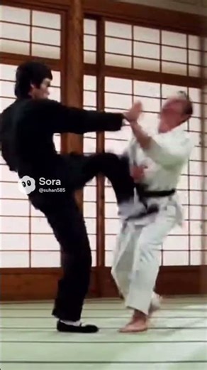 Bruce Lee's vs karate man,A comic fight #brucelee #kungfu #karate #martialarts #shorts #trend #viral