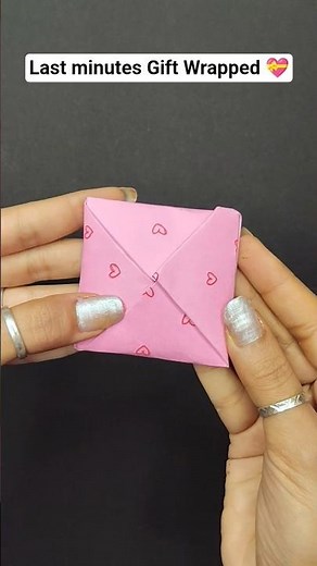 Wrap a Birthday Gift in 5 Minutes! #giftideas #birthdaygift
