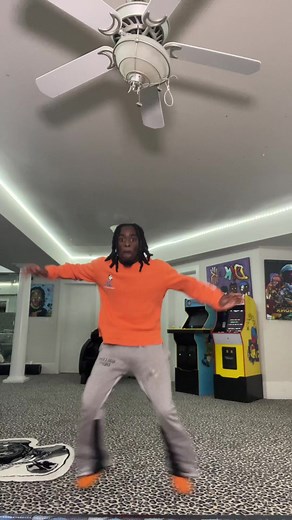 Kai Cenat: Hilarious Moments and Dance Trends