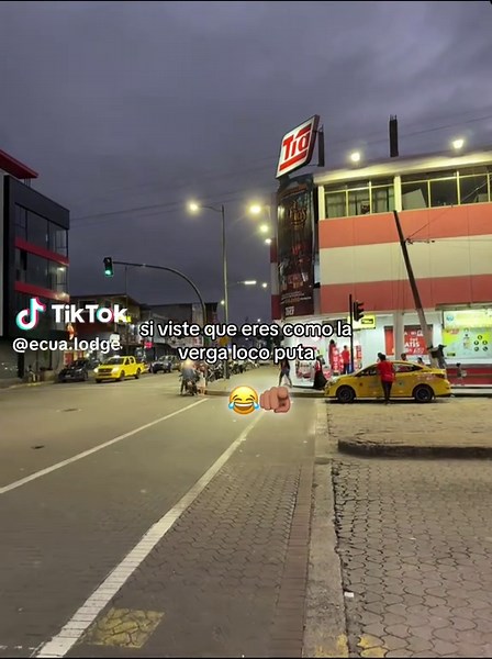 Etiqueta a ese pana cruzeta 😂