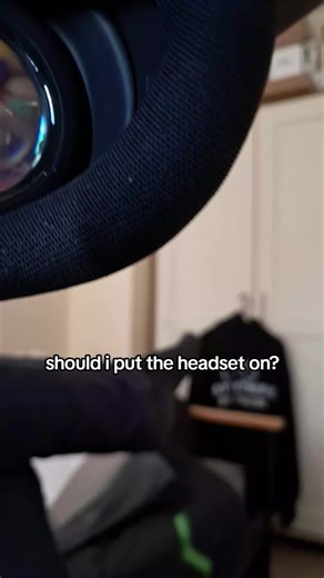 Exploring Virtual Reality: Should I Put the Headset On?