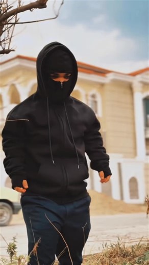 Online shopping se dar lagta hai? 😌 No tension! 👉 Parcel pehle open karein, phir payment karein ✔ Cash on Delivery ✔ Original Lumslam quality 🔥 Balaclava Hoodie – Winter Essential 💥 Flat 40% OFF Rs.5,000 ➝ Rs.2,990 ⚠️ Stock fast sell ho raha hai Order now before it’s gone! | Lumslam.com