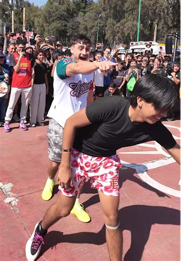 When We Step On The Court For a 1v1, There’s No More Mr Nice Guy. IMMA VILLAIN😡 #streetball #basketball #mattkiatipis