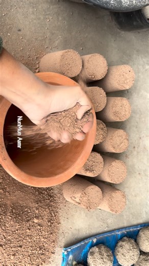 NunMun Asmr on Instagram: "Search NunMun Asmr → on youtube for daily new videos and video shorts. “Channel name is case sensitive”. #crumbling #asmr #oddlysatisfying #cement #purecement gymchalk satisfying sand sandcement crunchy"