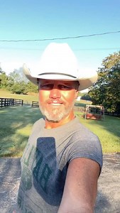 Busy Tuesday - excited to be back with @gaithermusic tonight! | David Phelps