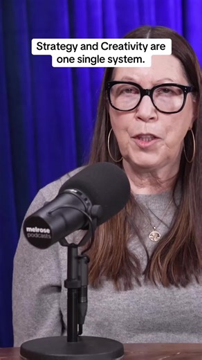 The best creatives are strategic, and the best strategists are creative. Strategy is the red thread: 🧶 You are forming a coherent, consistent, resonating, purpose- and value-driven version of what you are building. Creativity is the door to the audience: 🚪 (and it's open) You are introducing that strategy into the world in current, culturally relevant, and surprising ways. For a long time, I tried to force myself into one side or the other, either the left brain or the right brain. 🧠 🧠 Turns