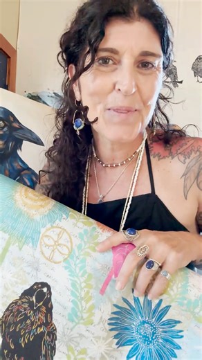 ✨ Take a sneak peek at The Wisdom, the new collection from Valori Wells! Born from solitude and self-discovery, The Wisdom features 18 vibrant prints that reflect grief, hope, and renewal—a testament to inner peace, resilience, and creative transformation. 🧵 Tag your favorite fabric vendor in the comments and let them know you want to see The Wisdom in their shop in March 2026! 🔗 Discover The Wisdom here >> https://www.freespiritfabrics.com/the-wisdom-by-valori-wells/ #freespiritfabrics #sewin