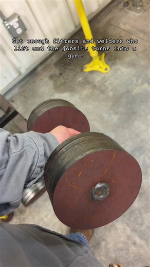 Work out for lunch? 🔥 #bluecollar #welder #workout #lunchbreak #fyp | workout