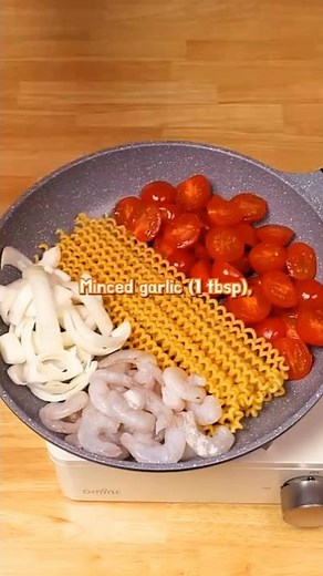 Super Easy One-Pan Tomato Creamy Cheese Pasta 🍝🔥 Recipe