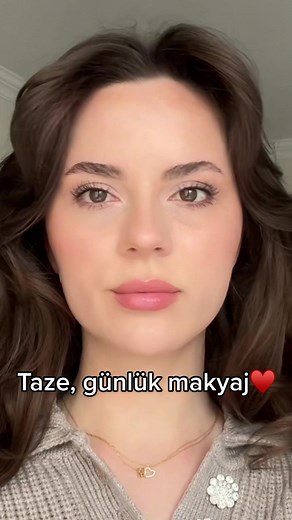 Temiz ve Doğal Makyaj Teknikleri | Pratik Makyaj Videoları
