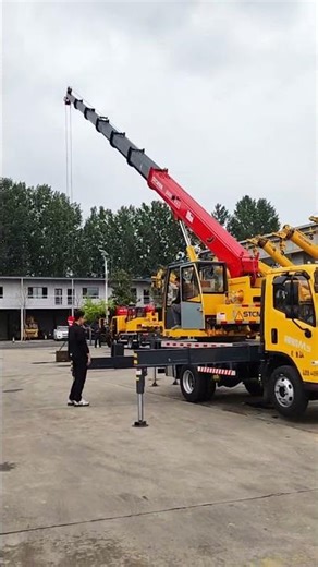 Come check out this 5-ton mini crane! It boasts a 5-ton lifting capacity。 #truckcrane #automobile