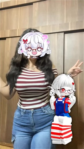 verito on Instagram: "BAILANDO TREND DE ROBLOX CON MI AVATAR IRL!!? NSKSBDJD Utilicen el código “VERIGO” para un descuento en @gatnive 🙏🔥 #veritowiu #roblox #trend #irl #baile"