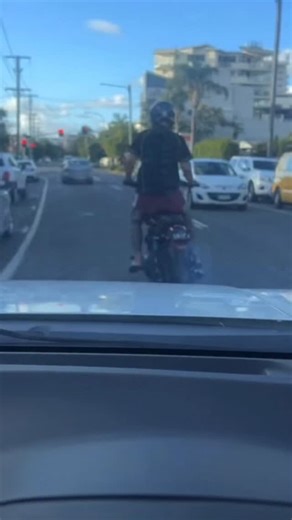 Aus_bikes | What red light , when you wanna blow that rear , nothing stopping you | Instagram