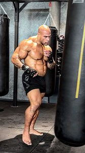 219K views · 2.5K reactions | MEET ME AT THE DUBAI MUSCLE SHOW #bodybuilding #workout #fitnessmotivation #dubai #training #boxing #muscle #healthylifestyle #athlete #instagram #abs #travel | Brice Akuesson | Facebook