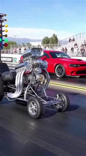 jet engine shopping Cart Goes On The Drag Strip #tiktoktrend #soraa #sora #tiktoktrend #trend