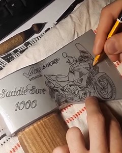 Drawing on Ax using Electrochemical Etching | DIY & Crafts