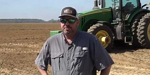 Trump-loving farmers threaten 'to quit' as president’s war spikes fertilizer prices