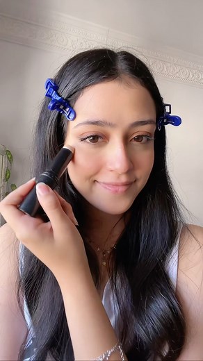 19K views · 471 reactions | Quick makeup tutorial  Concealer and halo glow : @elfcosmetics Mascara: @lorealegypt_ - telescopic Eyeshadow : @shein_ar -la girls Blusher : @amandamilanoegy Compact powder: fit me @maybelline Highlighter &lip-linear : @flormar.egy Lipoil : @roxy_gloss_ #makeup #makeuptutorial #makeupartist #makeupoftheday #blush #highlighter #elf #elfcosmetics #discoverunder50k | mahinourkhaled | Facebook