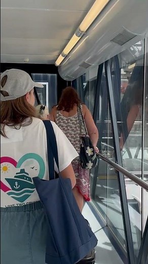 Boarding Carnival Splendor in Sydney 🚢