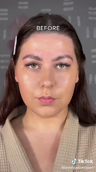 Transforming Your Face Shape with Contouring Techniques