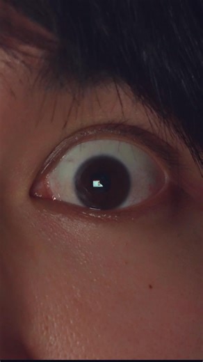 412K views · 4.1K reactions | I'm flying through the air too!! #shorts #issei #issei0806 #funny #edit #meme #reaction #comedy #challenge #viral #funnyvideo #trending #entertaining #funnyshorts | ISSEI いっせい | Facebook