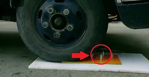 1.3M views · 8.7K reactions | This Amazing Tyre Sealing Agent could save a lot of lives! A Great Invention technology to help people from danger. Available now > https://shopreview.co/SealingAgent Discount 75% With Link Above. | Shopreview | Facebook