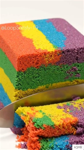 ASMR RAINBOW SAND CUTTING for better sleep 😴♾️🎧 #asmr #trending #oddlysatisfying #sandcutting