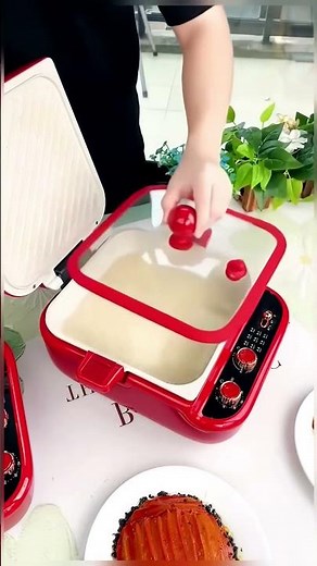 Grill Anything in Minutes! 🔥 5-in-1 Electric Baker #KitchenGadgets #Multicooker #Grilling