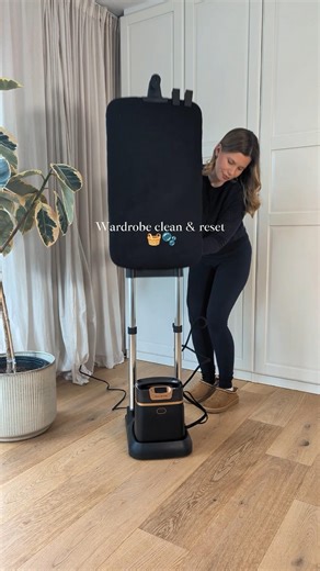 Started your spring cleaning yet? 🤭🫧🌼 #springcleaning #asmrcleaning #cleaningwithgabie