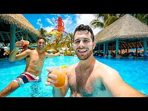 A Fun Day At Royal Caribbeans CocoCay | Swim Up Bar With Food | Night Life On Adventure Of The Seas