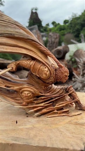 #Original #WoodCarvingArtwork #GuanYuTheMartialSaint #HistoricalFigure