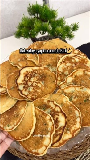 KAŞARLI MAYDANOZLU MİNİ KREP👌 Kanalıma abone olmayı unutmayın 💐