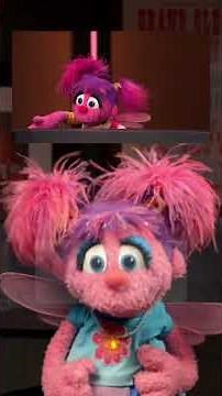 Elmo and Abby Cadabby Take Over The Grand Ole Opry!