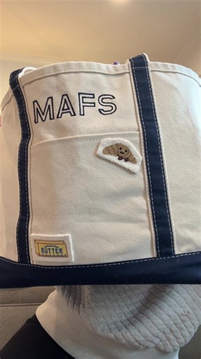 This has gotten OUT OF HAND!!! 😂 a look into my needlepoint bag. Let me know what I’m missing 😂✨💕 #stitchtok #needlepointtiktok #needlepoint #craft