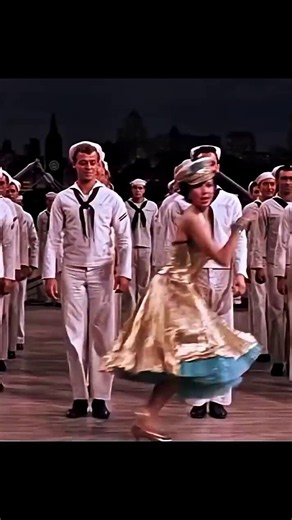 This short clip beautifully captures the legendary 1955 performance by dancer Ann Miller, captivating the audience with her exquisite tap-dance technique and a spinning velocity that seemingly defied gravity.