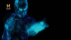 2.1M views · 52K reactions | ¿Son los robots inteligentes una amenaza para la humanidad? ¿o el siguiente paso en la evolución humana? Muchos creen que la respuesta ya fue determinada hace miles de años ¿somos de algún modo robots orgánicos? A muchos les preocupa que nos reemplacemos con la inteligencia artificial; pero quizás deberíamos preocuparnos de si la IA nos reemplazará a nosotros.  Todo esto y más en tu pantalla de History #AlienígenasAncestrales | HISTORY | Facebook