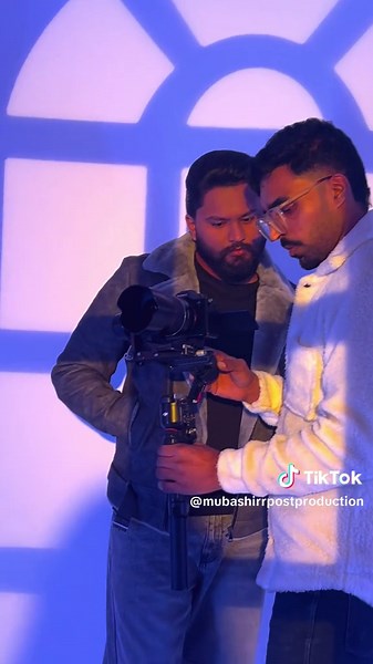 FAIZU GHAFARI new song shoot by MR #faizughafari #mrstudio #mubashirriaz #punjabisong #shoot @FAIZUGHAFARI 🕊️ @Shoot BTs