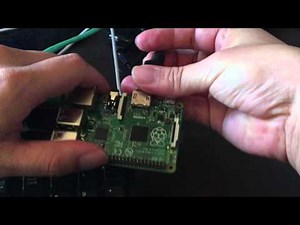 Raspberry Pi入門 第3回 デバイスの接続とNOOBSの起動