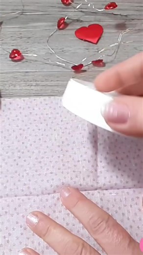 Ciao! It’s craft time ! Enjoy😀#creativemamy #foryou #diycraft #tutorial #imparacontiktok #learnwithtiktok #tiktoktutorial #perte #howto #upcycle