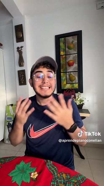 aprende piano con Elian on TikTok