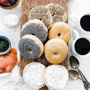 These Homemade Bagels are absolutely DELICIOUS! Recipe at https://bit.ly/3l6D4y2 | Chef Billy Parisi