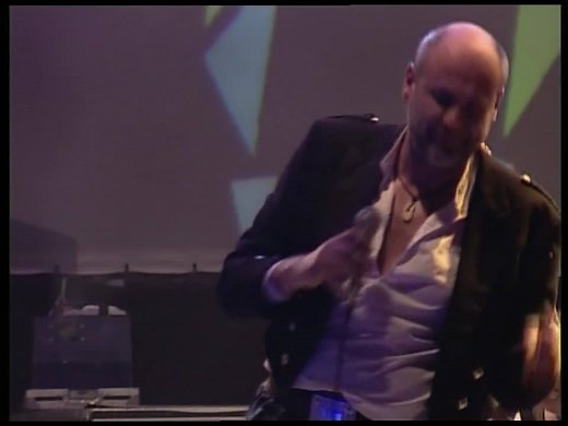 FISH - Kayleigh / Lavender - Live in Holland 2002 - Fish / vocals - John Marter / drums - Irvin Duguid / keyboards - Frank Usher / guitars - Robin Boult / guitars - Zoe Nicholas / backing vocals - Susie Webb / backing vocals | Progressive Rock Land