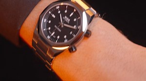 The perfect blend of TECHNOLOGY and GEOMETRY, MIDO redefines the codes and elevates Multifort into a new dimension: the TECHNOMETRY. | Mido Watches