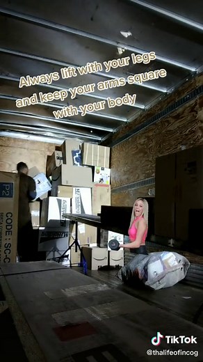 Morning Trailer Unloading Routine at UPS