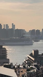 New York City Spring Soiree Mixer last night atop 75 Varick Street on The building is part of Hudson Square Properties—a collection of 11 commercial buildings in New York’s original printing district, now a global hub for technology, media, and fashion. It’s officially rooftop season, and we’re celebrating in style with live samba dancers, music, a curated spritz bar, and delicious bites—all set against the backdrop of one of the city’s most panoramic rooftops, with sweeping views of Manhattan a