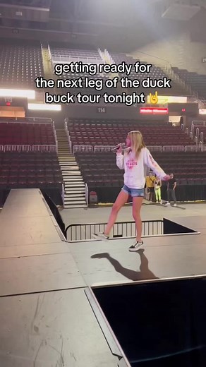 Ingrid Andress Live Performance at Gilford NH Duck Buck Tour