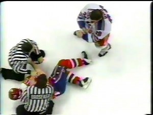 Tie Domi TKO's Alan May Round 4